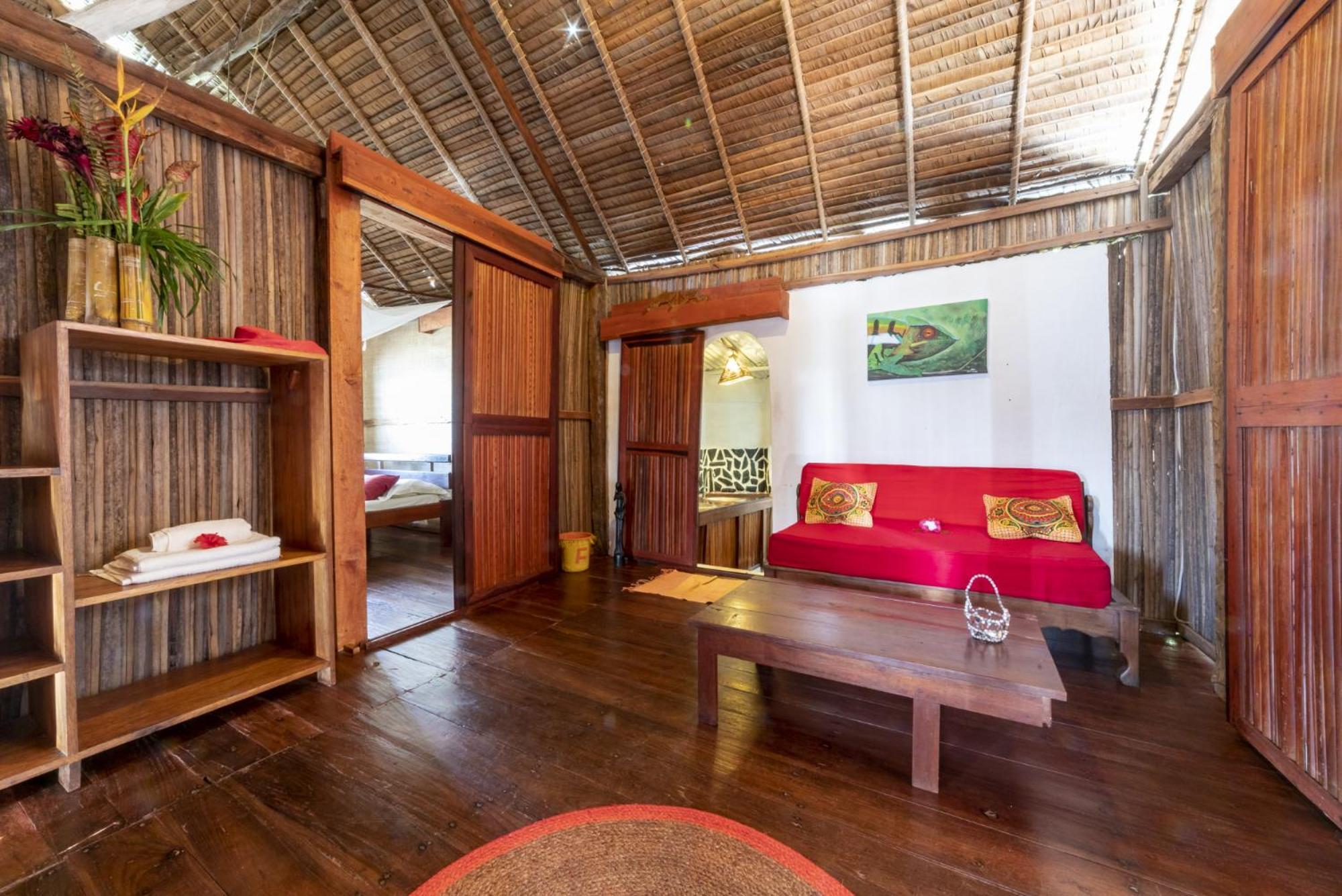 Floraly Komba Hotel - Nosy Komba Pokoj fotografie